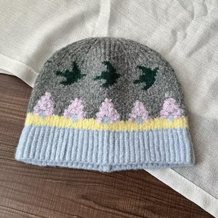 Korean niche new retro jacquard knitted hat women's autumn and winter thickened warm ear protection wool hat trendy brand cold hat