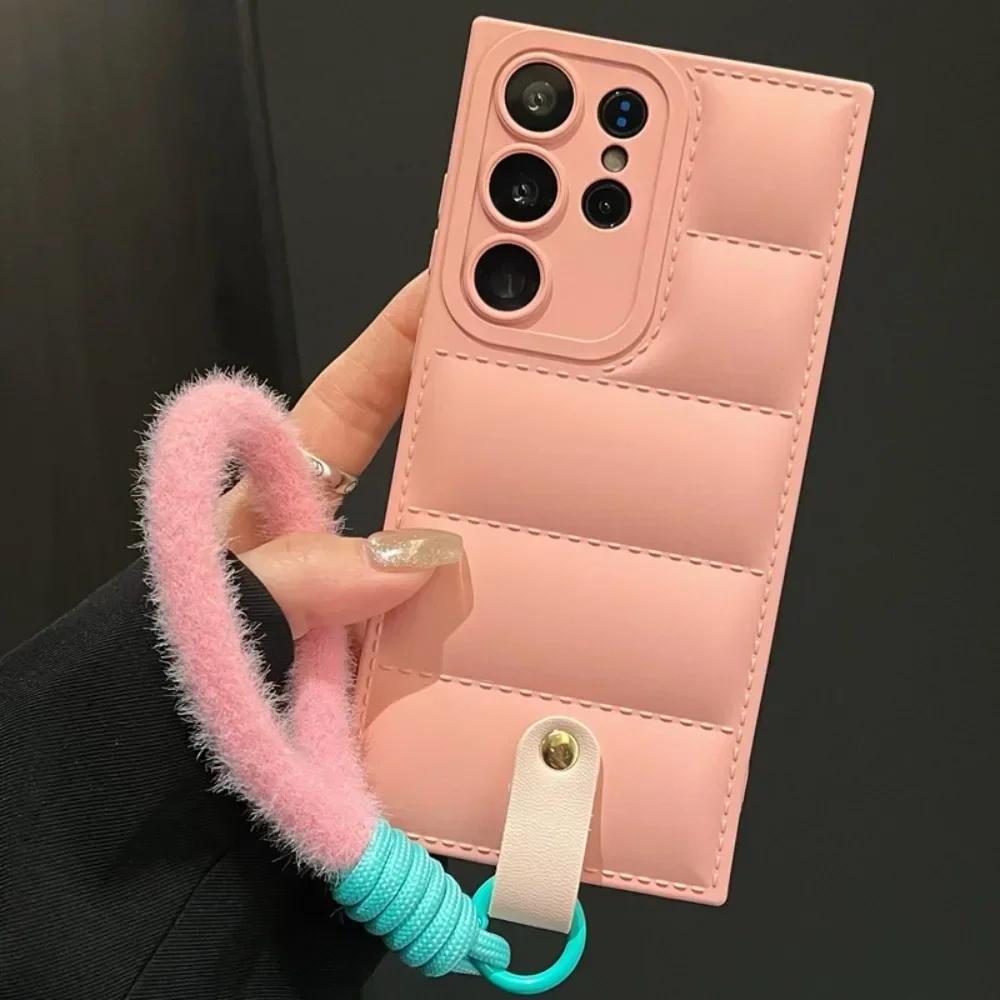Чехол на телефон с ремешком на запястье для Samsung S26 S25 Ultra S24 S23 S21 S20 FE S22 Plus A16 A06 A55 A35 A25 A15 A05s A05 Стиль пуховика