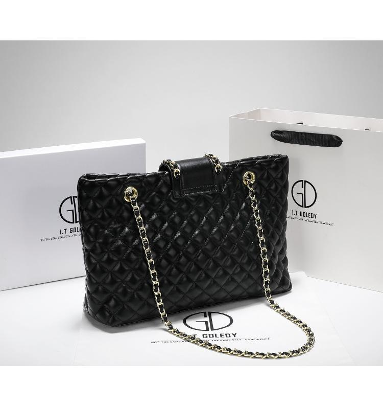 2022 Женская сумка-тоут из натуральной кожи большой вместимости с цепочкой