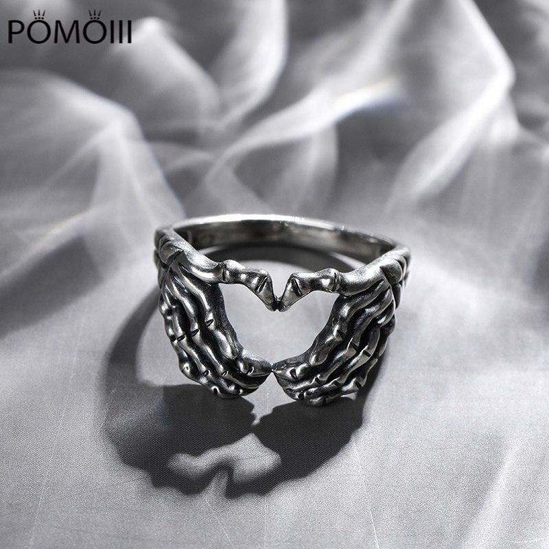 Retro Gothic Made Old Skeleton Hand Ring Punk Grunge Entertainment Metal Biker Rings for Men Hip Hop Jewelry Personality Gift