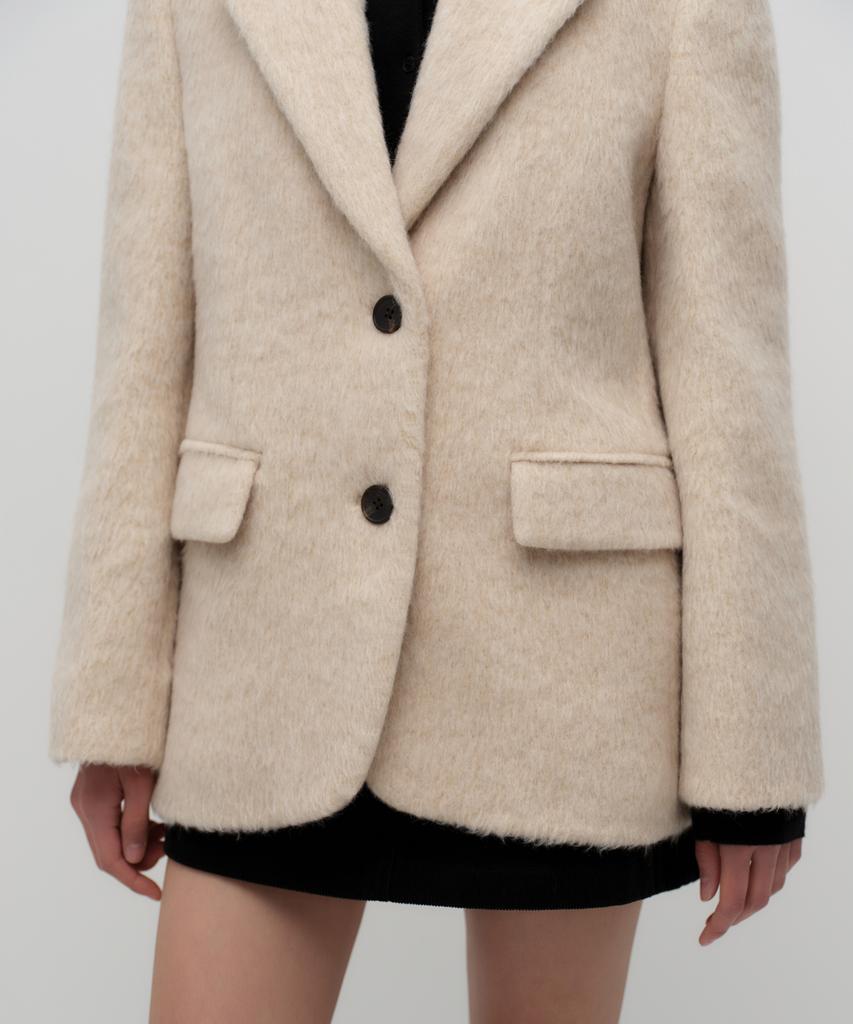 Musinsa Standard Woman Women'S Wool Blend Hairy Overshoulder Blazer Coat [Cream]