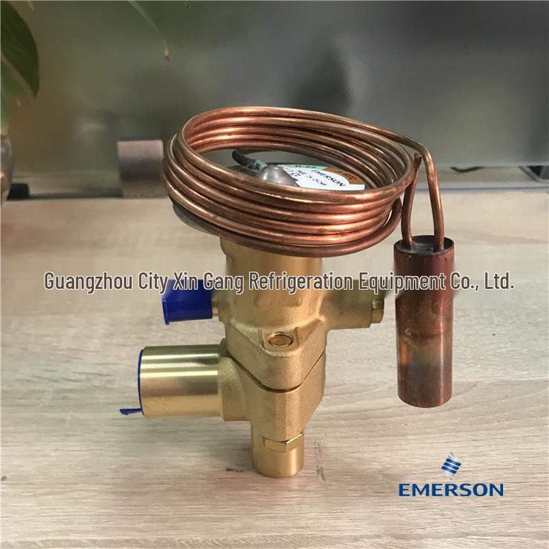 Система теплового насоса типа «воздух-вода» Emerson TCLE-5HCA Крышный агрегат