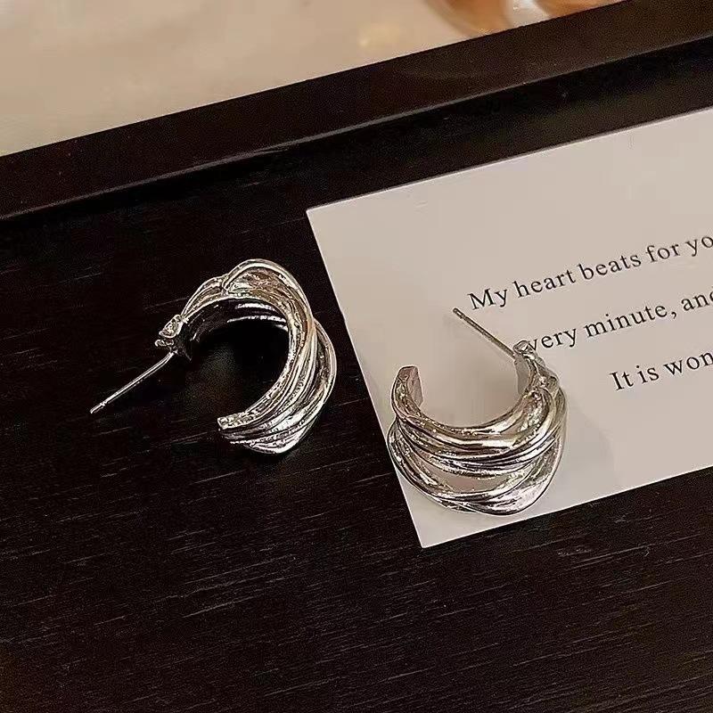 Серьги-кольца Ding Multi Layer Winding Circle, новые модные французские минималистские серьги для женщин, модные ювелирные изделия