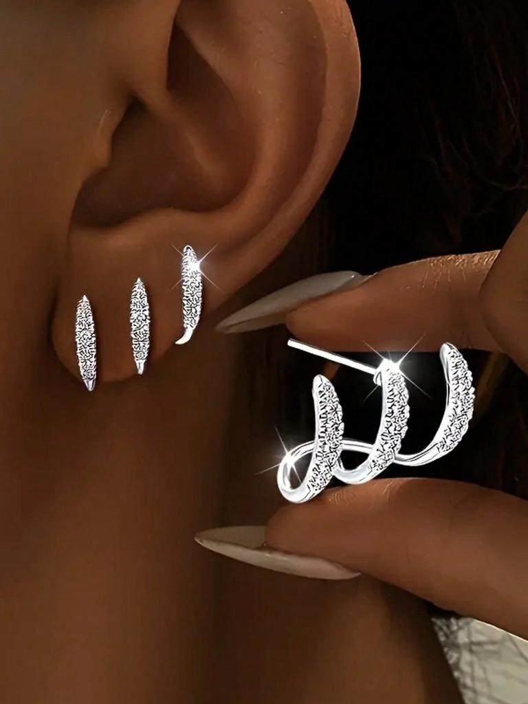 1 Pair, Silver Women's Claw Shaped Earring Set, Super Sparkling Synthetic Material, Dazzling, Exquisite and Lovely, Luxurious and Elegant