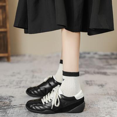 Модная женская обувь Весна Новая мода Повседневная обувь Студенческий стиль Широкий носок Мягкая удобная обувь на плоской подошве Уличная повседневная спортивная обувь