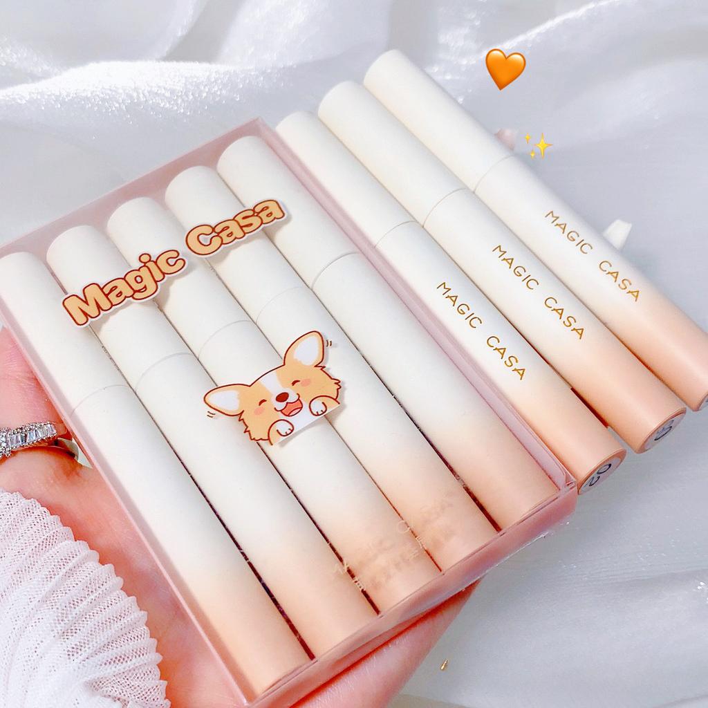 Набор из пяти блесков для губ, набор помад Velvet Matte.