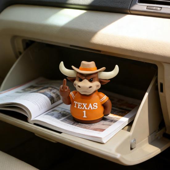 Статуэтка Техасский Бык Средний Палец Юмористическая Полимерная Фигурка Хайлендской Коровы Смешной Декор для Приборной Панели Автомобиля для Грузовика Стола Полки Подарок-прикол для Мужчин