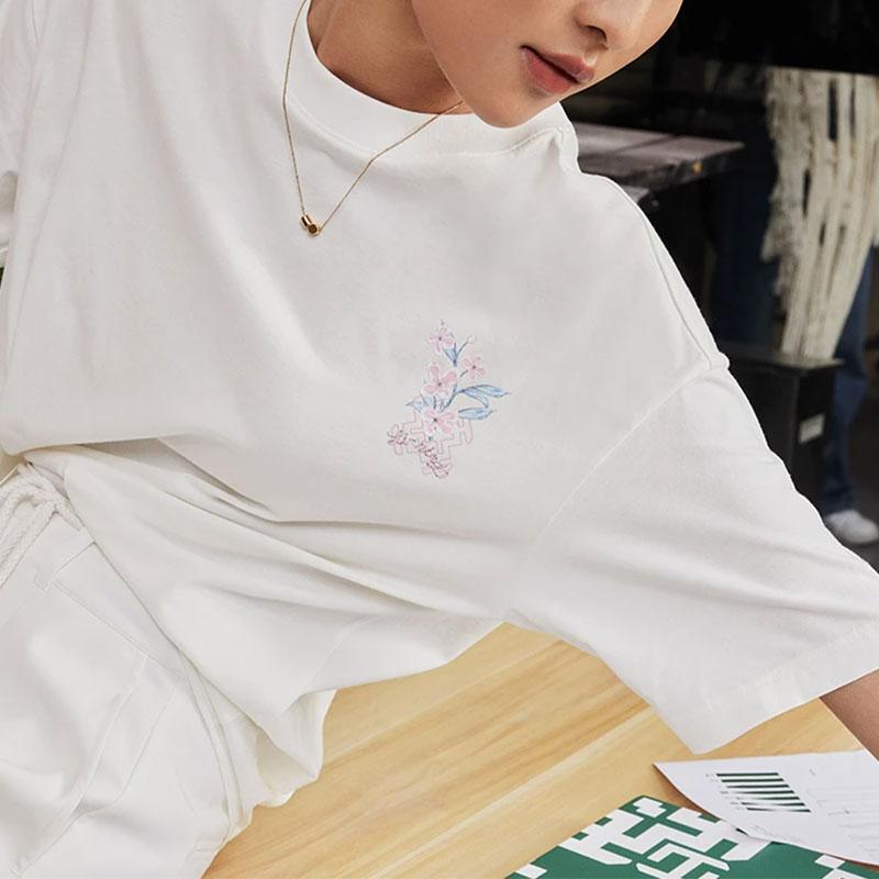 Li-Ning Футболка с круглым вырезом и цветочным принтом на спине из серии «Китайская культура», женские топы, Off-White AHST428-1