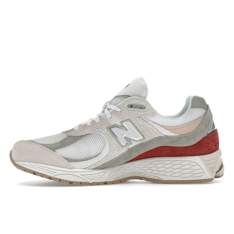 New Balance Мужские кроссовки 2002R Festival Pack кремовые M2002RJF