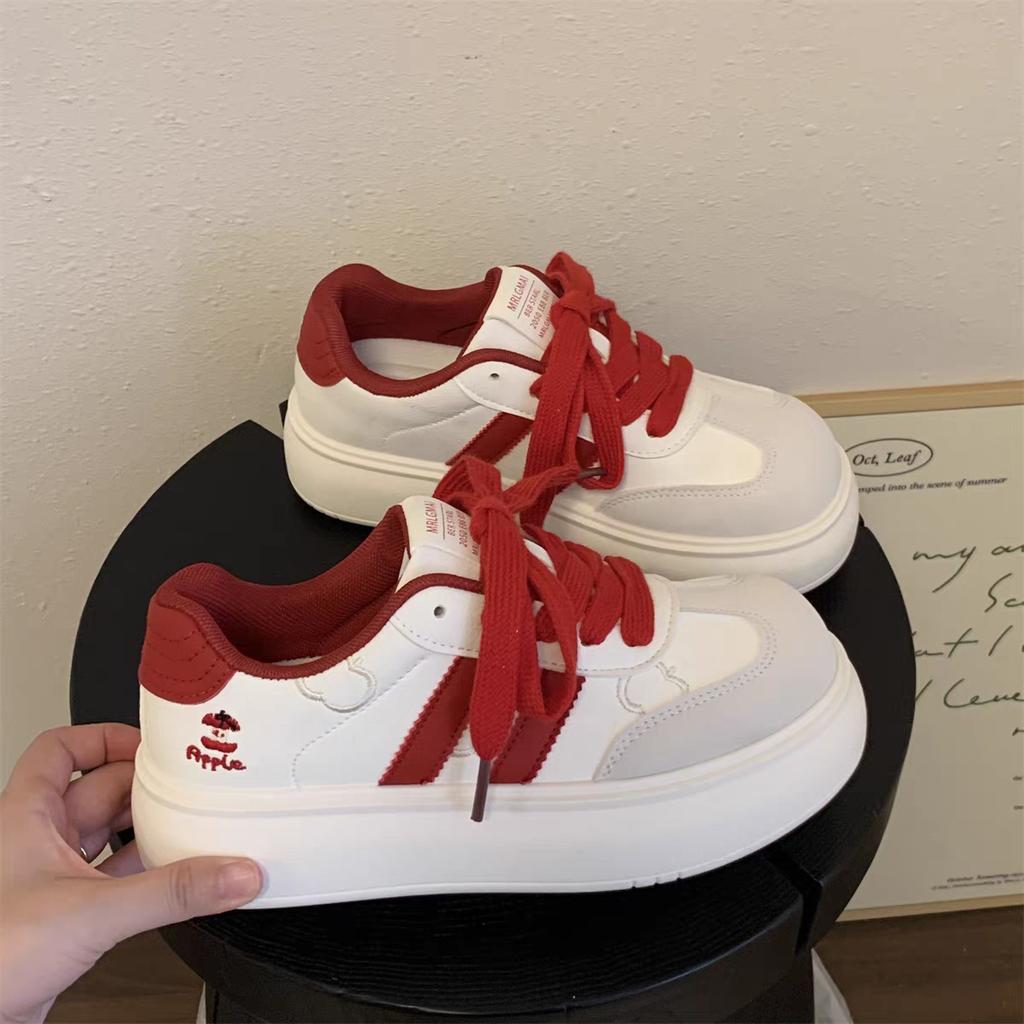 Fashion Women's Vulcanize Shoes Design Round Toe Lace Up Sports Casual Women's Sneaker Shoes Comfortable Flat Shoes Zapatos De Mujer