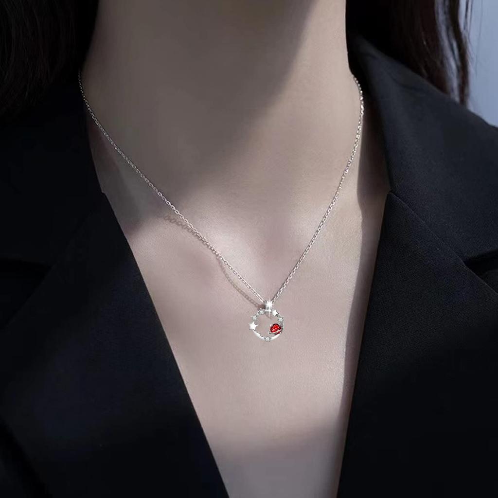 Ожерелье Натуральный гранат Январь Камень-планета Мотив Платина Покрытие 925 Серебряные украшения Аксессуар День рождения Белый день День Рождественский подарок Подарок