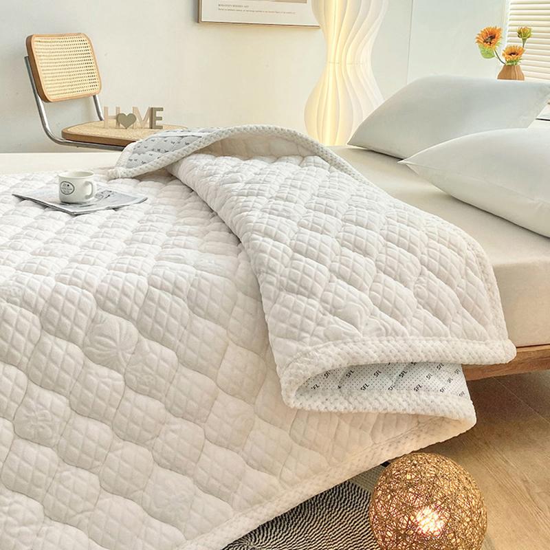 Thickened Velvet Mattress Topper Winter Milk Velvet Pad Bed Mattress Household Foldable Sleeping Bedding Mat For Home Bedroom