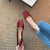 Виноградная мать Studiolee французская классика квадратная пряжка легкий рот круглая головка элегантный толстый каблук маленький ароматный одиночные туфли женские лето и осень