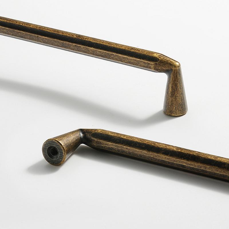 Upgrade with Solid Zinc Alloy Vintage Drawer Pulls for a Timeless Antique Brass Look