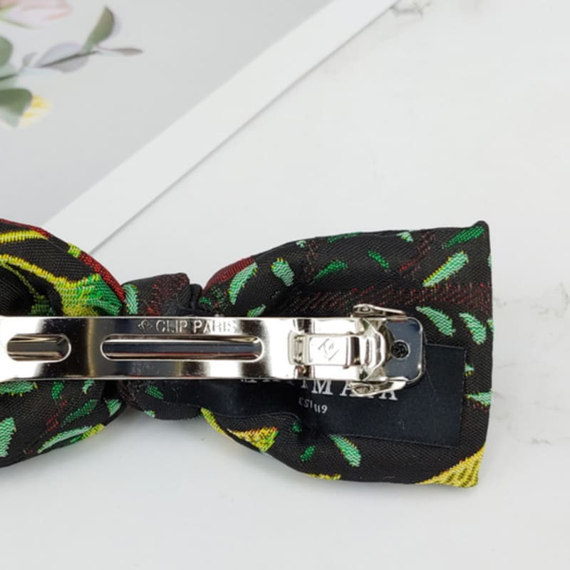 MAIA Rose Jacquard Ribbon Pin - Black