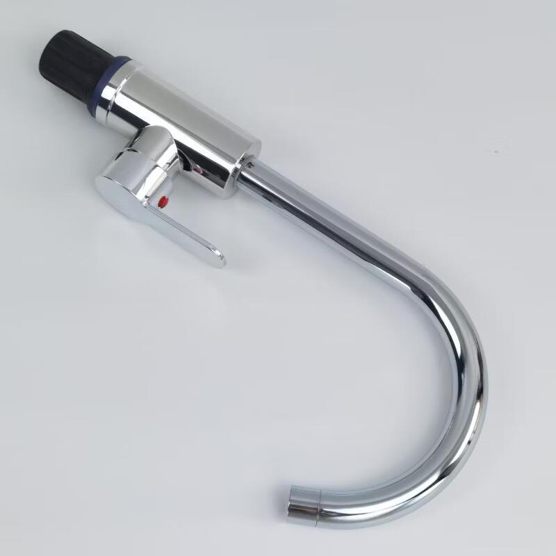 OEING Three-Way Kitchen Hot & Cold Faucet with Large Curved Spout