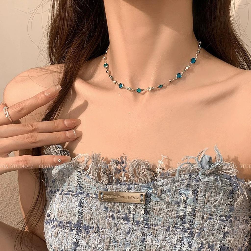 Elegant Blue Crystal Butterfly Necklace Handmade Neckchain Adjustable Length Clavicle Chain Accessory for Everyday Wear