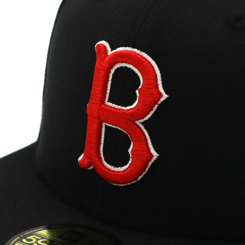 Кепка Newera 59FIFTY 70808783 NER35C7098 MLB Boston Red Sox BOS Черный Черный 7 НАШИВКА СБОКУ ПОД КОЗЫРЬКОМ ONSPOTZ Изготовленная на заказ кепка Gokyu Fifty Stylish Street