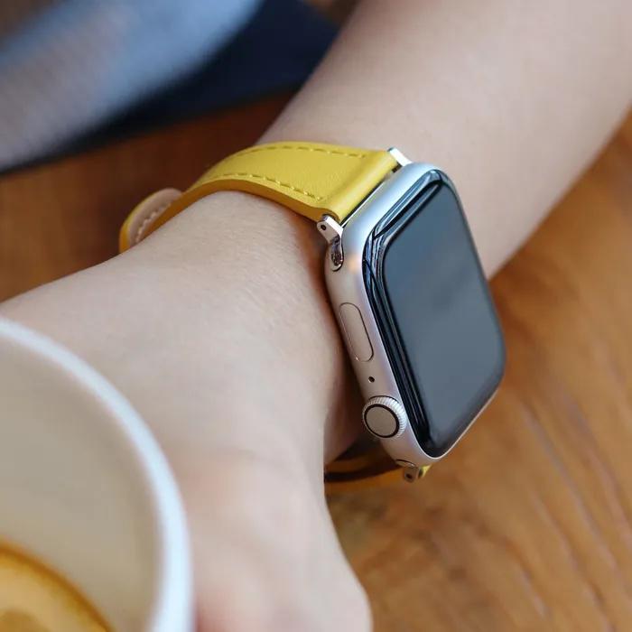 Тонкий кожаный ремешок для Apple Watch, совместимый со всеми моделями SE (Мимоза)