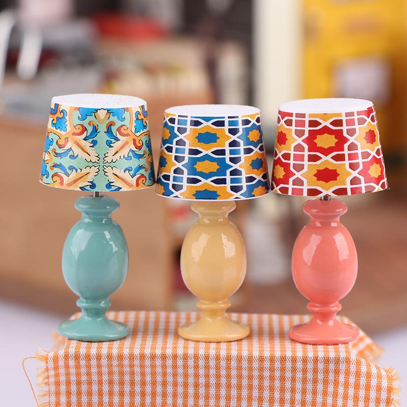 1:12 миниатюрных настольных ламп для кукольного домика, модель для изучения, мебель для кукольного домика, украшение для микросцены, световое украшение, игрушки для ролевых игр