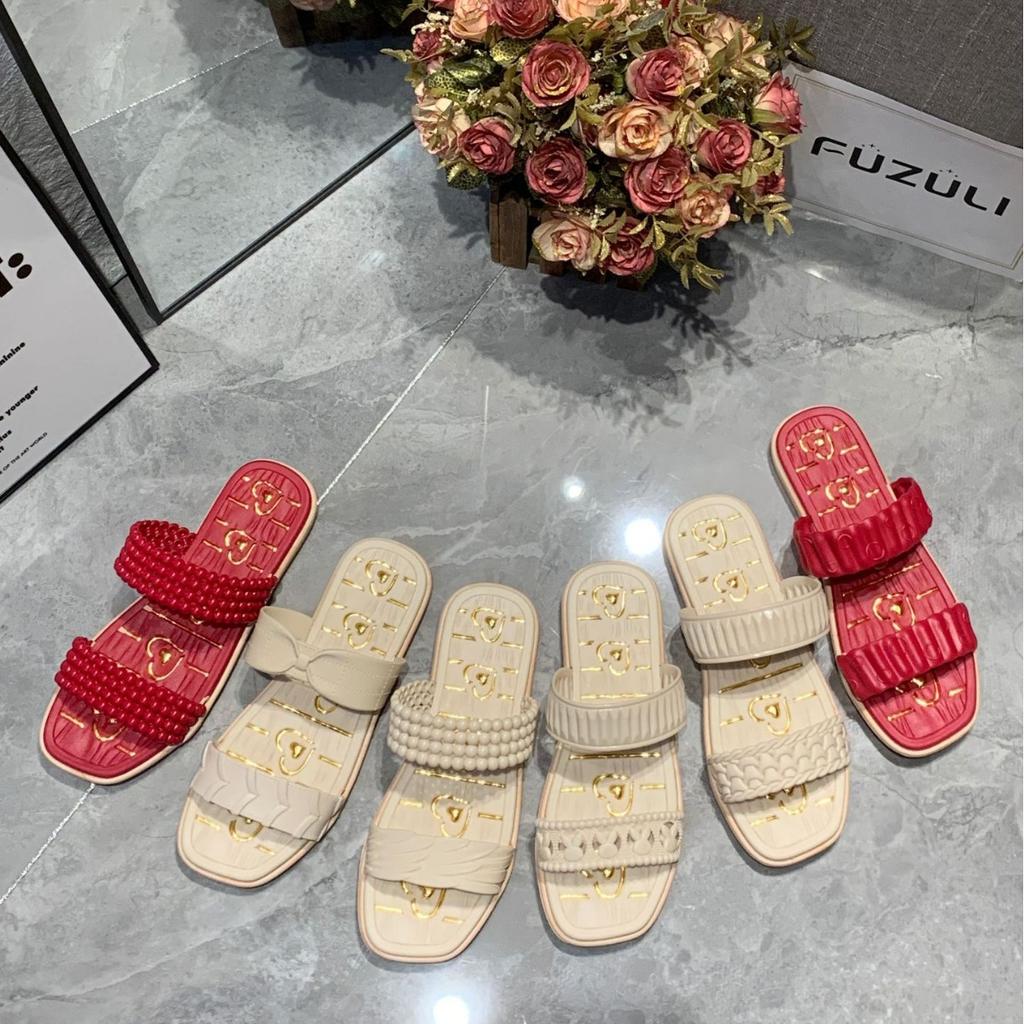 Summer Flat-bottomed Slippers Women's Fashion and Leisure One-character Fairy Style Sandals Indoor Home Sandals