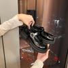 Женские черные лоферы Мэри Джейн в студенческом стиле на толстой подошве и каблуке — французский шик на весну и осень 2023 г.