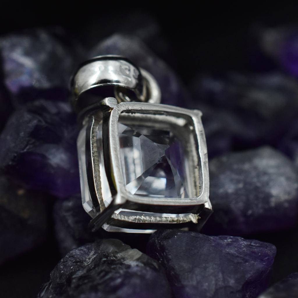 Сапфир 20 карат Серебристо-белый Квадратная огранка Натуральный Подвеска Свободный драгоценный камень СЕРТИФИЦИРОВАН AR-3649-Sa