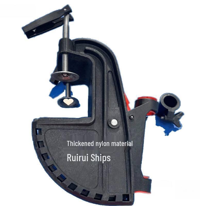 Крепление для электрического лодочного мотора и держатель для крепления эхолота