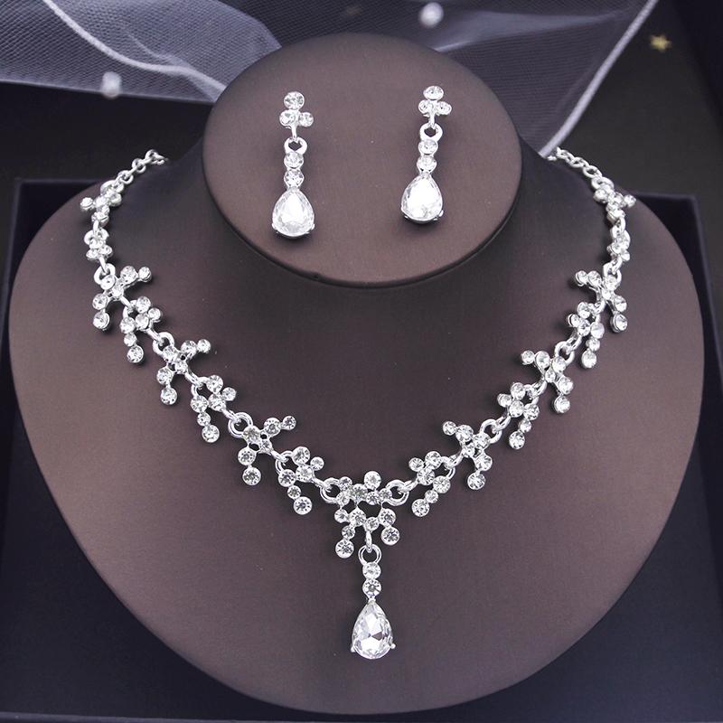 Fashion Pendants Necklace Earrings Sets for Women Flower Jewelry Set Bridal Wedding Choker Necklace Set Accessories