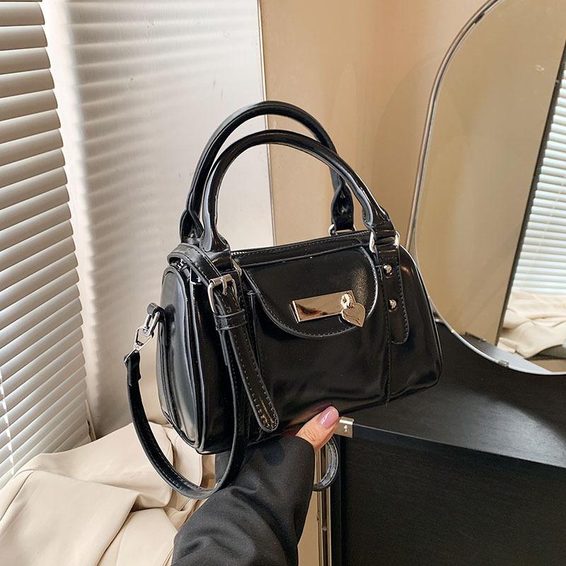 Сумка высокого класса женская модная нишевая новая весенне-летняя сумка-мессенджер портативная сумка-боулинг