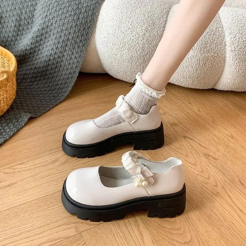 Fashion Loafers Ladies Pumps Japanese Style Lolita Gothic Pearl Mary Jane Kawaii Women's Shoes Cute Round Toe Platform with Medium Heels