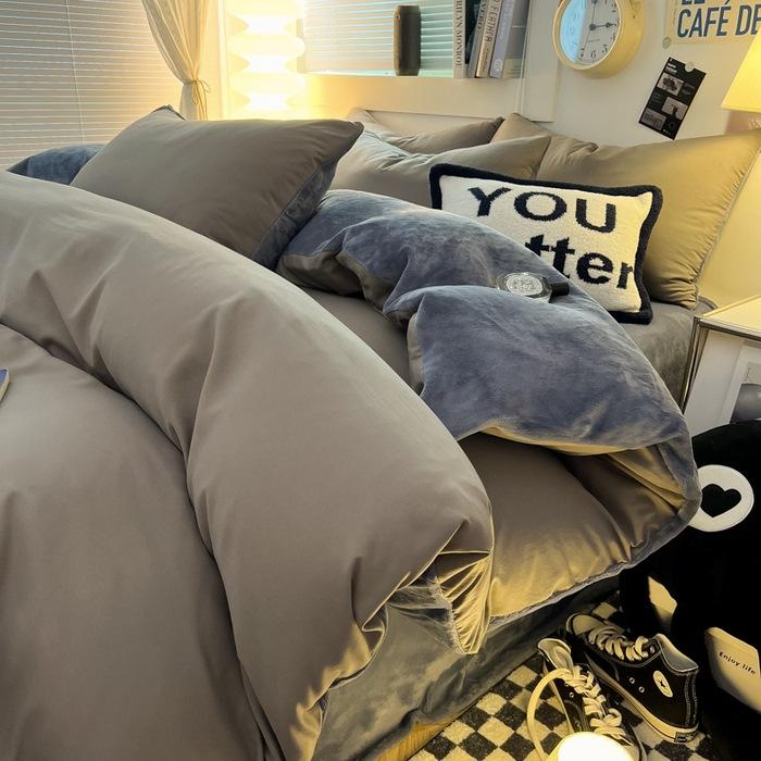 Комплект из четырех предметов из молочного флиса, простыни из стираного хлопка, утолщенный флис, простой полосатый комплект из трех предметов для общежития