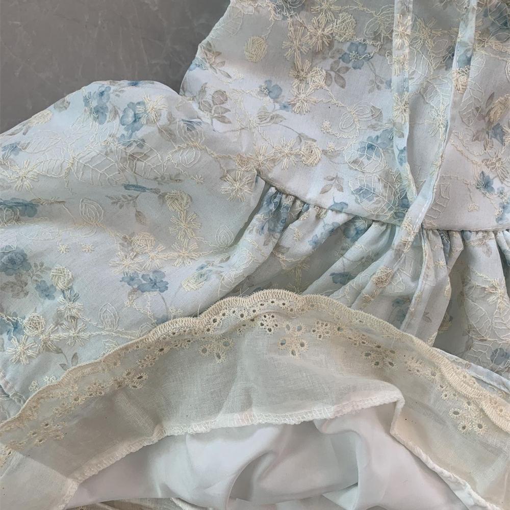 Первая любовь в девичьей моде: платье с цветочным принтом и рукавами в стиле Сяофэй, летнее платье принцессы с легким ветерком и пышной юбкой.