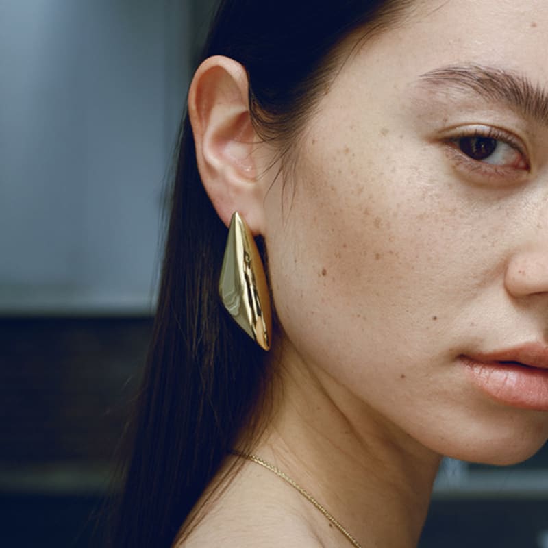 cellmute PETAL BOLD EARRING(2COLOR)