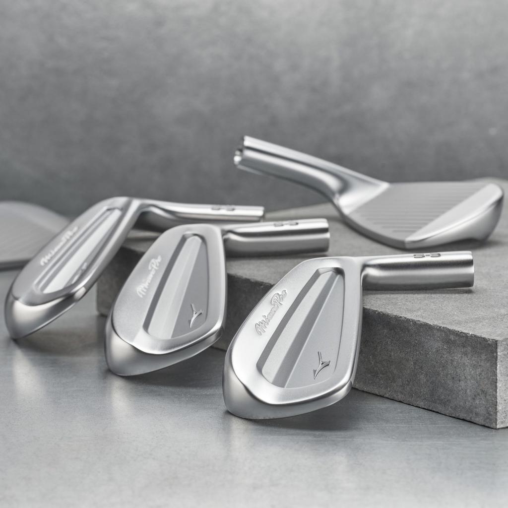 Mizuno Гольф-клуб Mizuno Pro Одиночный Айрон Левый Dynamic Gold 120 со стальным шафтом 5KJSB342 S-3 (№4) Мужская Твердость/S200