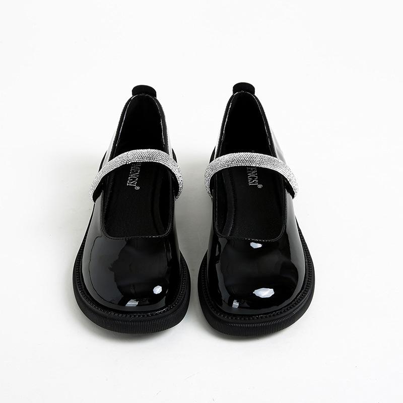 Женская обувь Mary Jane из лакированной кожи, лоферы в стиле ретро на массивном каблуке, женская обувь больших размеров