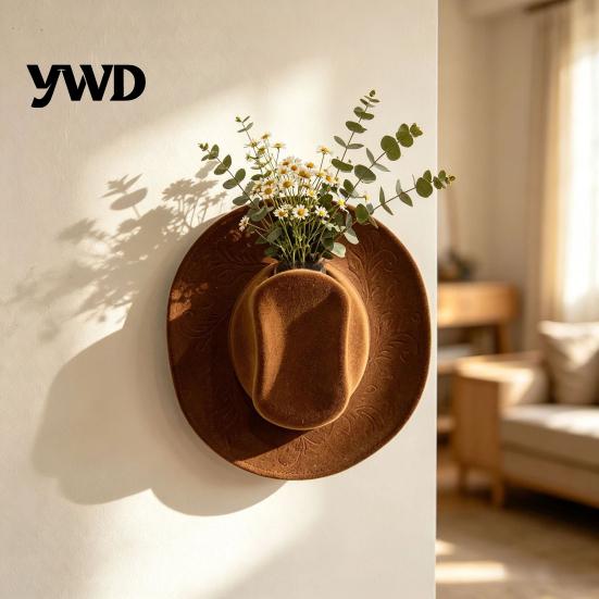 Western Style Wall Art Cowboy Hat Shaped Mounted Vase, Retro Flower Decorative Sculpture Holder for Dried Artificial Flowers, Farmhouse Decor Hanging
