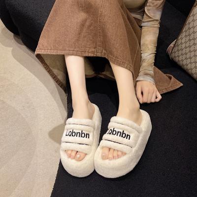 Французские пушистые туфли на толстой подошве для женской осени 2025 года, новые, нежные, подходящие к юбке, тапочки с увеличивающей рост подошвой, маленькие, с темпераментом, хлопковые мопы