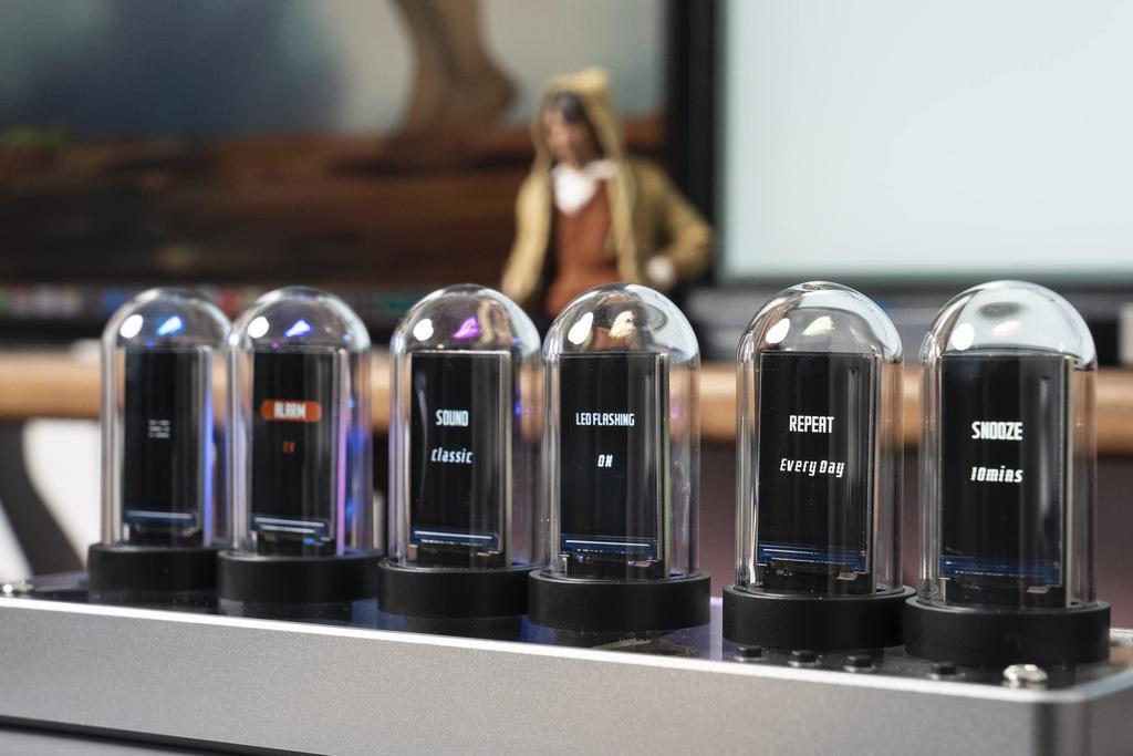 Nixie Tube Pseudo Luminous Tube Retro Modern Wooden Clock 16 Million RGB Full Desk Clock Clock, Clock, Interior, Stylish, Colors, Color,