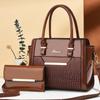 2024 New Large Capacity One Shoulder Handbag Women's Retro Bag