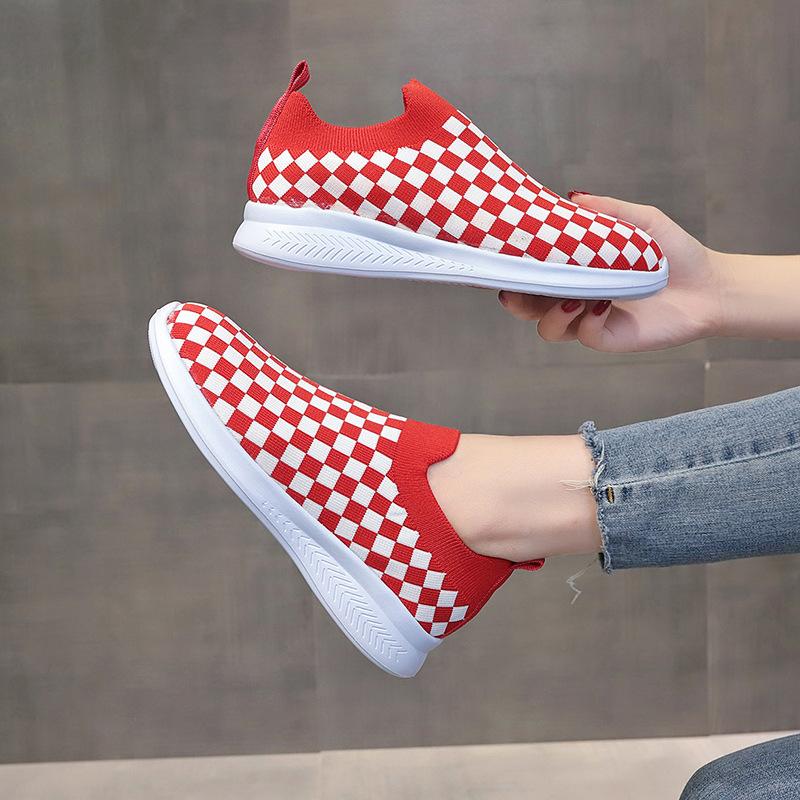 Модные женские вулканизированные туфли, высококачественные женские кроссовки, туфли на плоской подошве, женские мокасины, большие размеры 42 43, прогулочная обувь