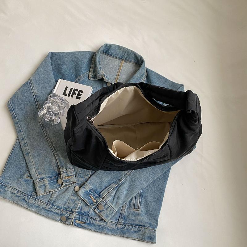 Вместительная одноплечевая сумка с легким ощущением складок, однотонная, прочная, универсальная, наклонная сумка для отдыха