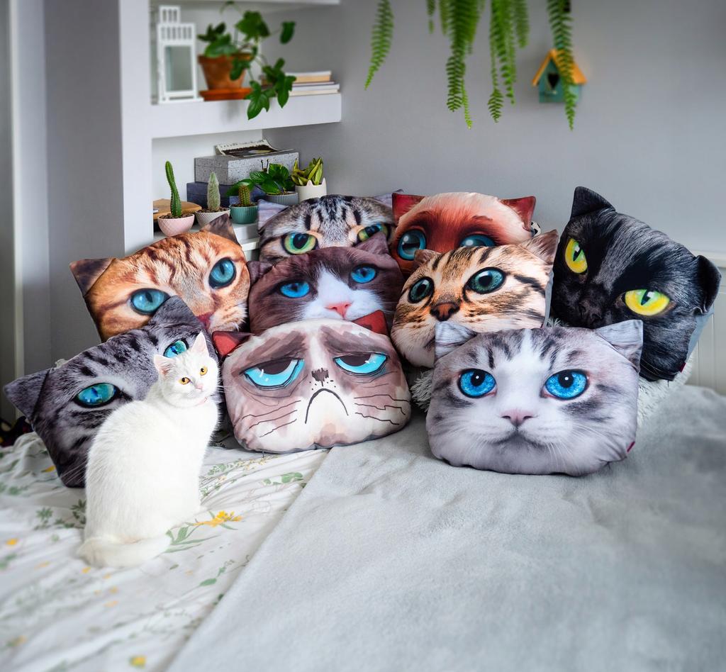 KADAX Pillow Pattern with Cat Print Mascot 30x45 Cm