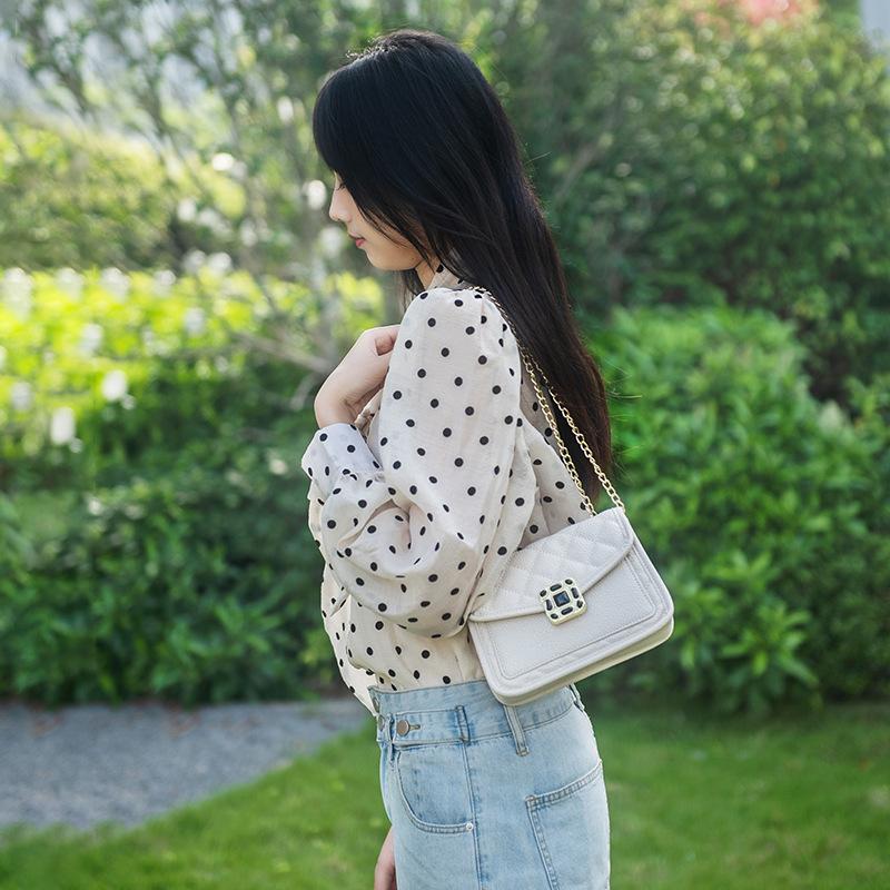 Модная маленькая квадратная сумка-цепочка с вышивкой бриллиантами, тренд 2025, сумка-мессенджер на плечо из икры