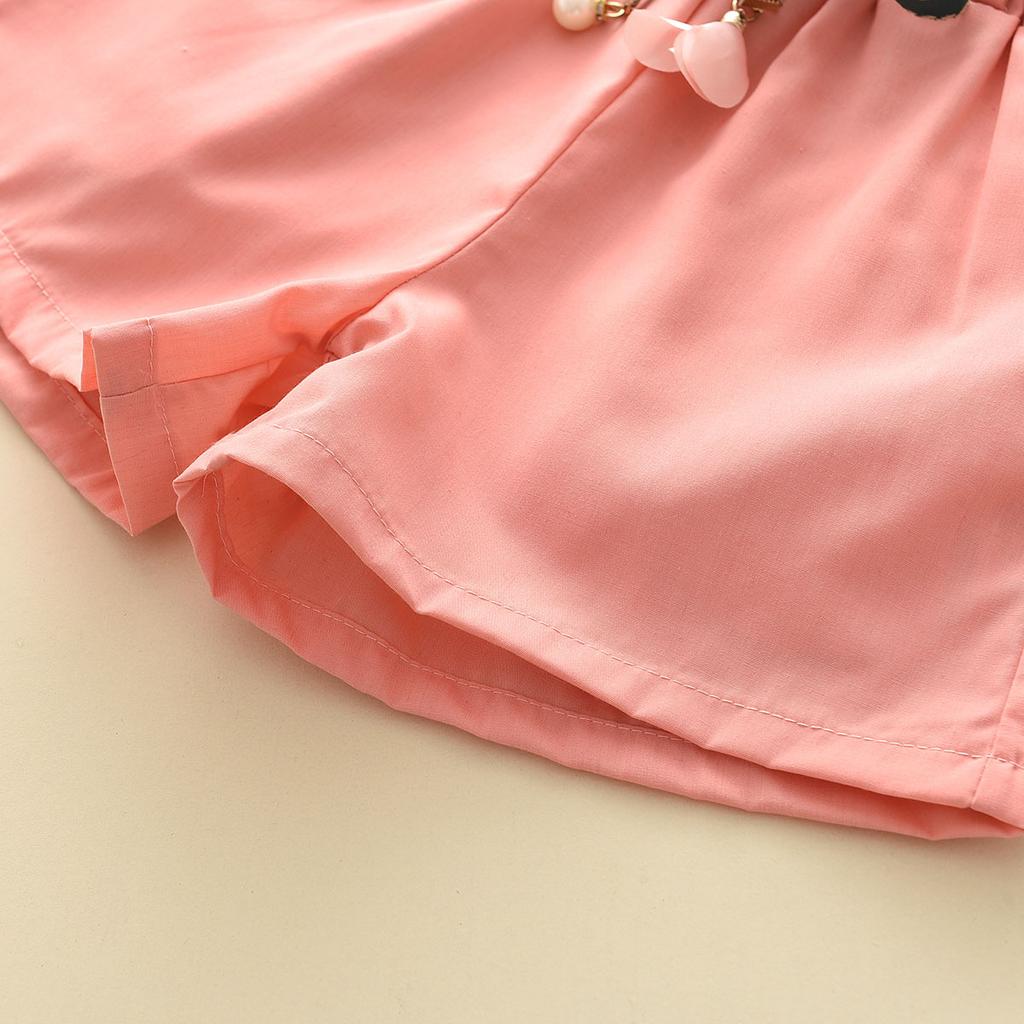 Летний комплект из двух предметов: топ с цветочным принтом и рукавами-крылышками + свободные однотонные шорты для девочек