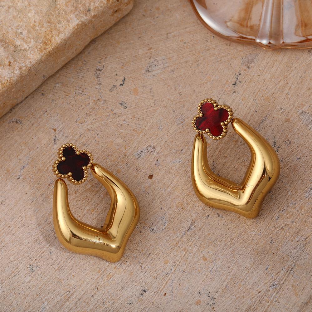 Серьги из титановой стали в форме сердца с четырьмя листочками клевера, с легкой роскошью и изысканным ощущением, персонализированные и простые серьги