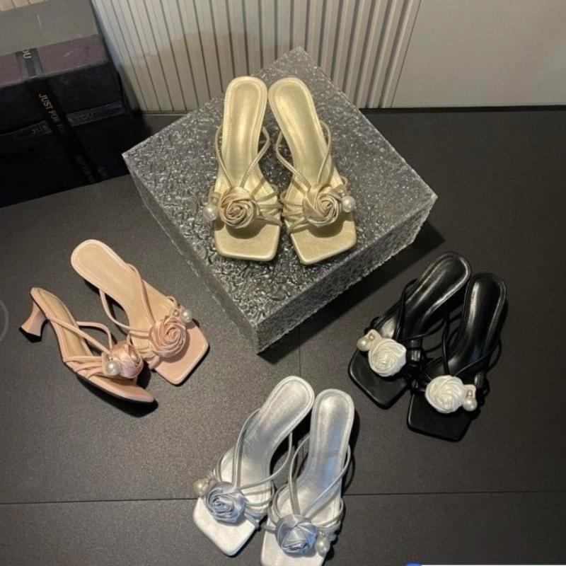 Fashion Shoes Slippers Women Summer Slides Thin Heels Fashion Heeled Mules Flower Low Pantofle Luxury High 2025 Rome Rubber Floral Fabri