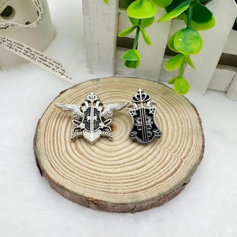 Аниме Тёмный дворецкий Сиэль Фантомхайв Себастьян Михаэлис Значки-броши и Ожерелье для мужчин Черная эмалированная значка Косплей Украшения