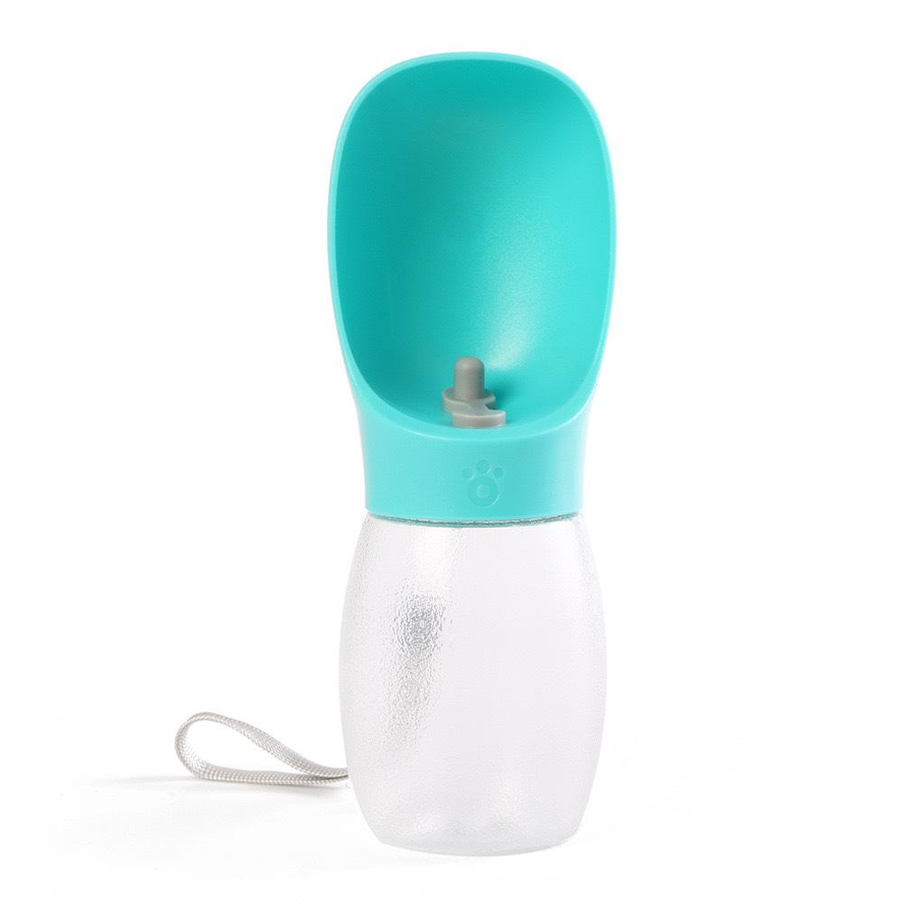Dog Water Bottle for Pet Dog Cats Feeder Bowls Outdoor Hiking Portable Puppy Drinking Container Golden Pug