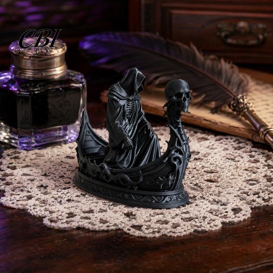 Faceless Grim Reaper Statue 3D Printed Gothic Skull Boat Figurine, Small Desktop Ornament Halloween Decoration for Party Decoration, Dark Horror Theme
